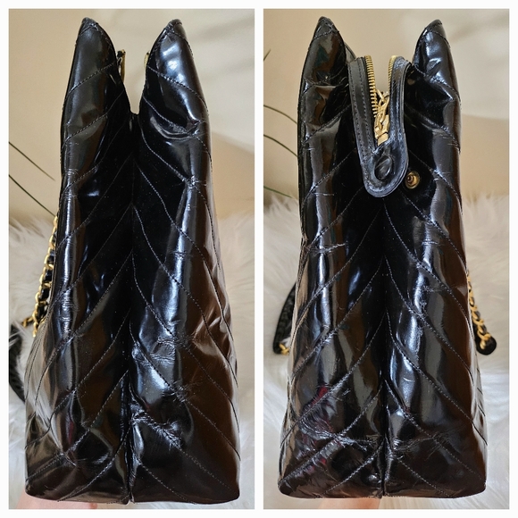 ❌SOLD❌ 🖤Chanel Tote🖤 - Picture 4 of 15